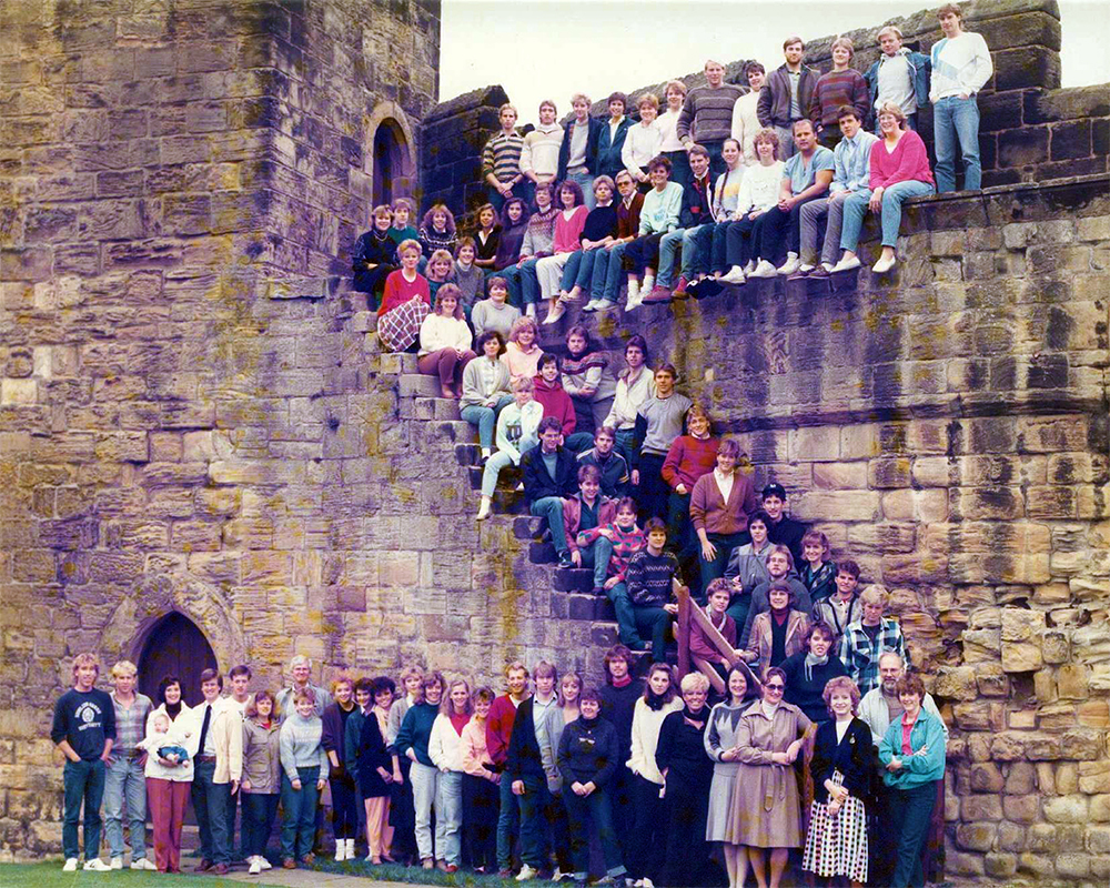 Group photo from 1985-86