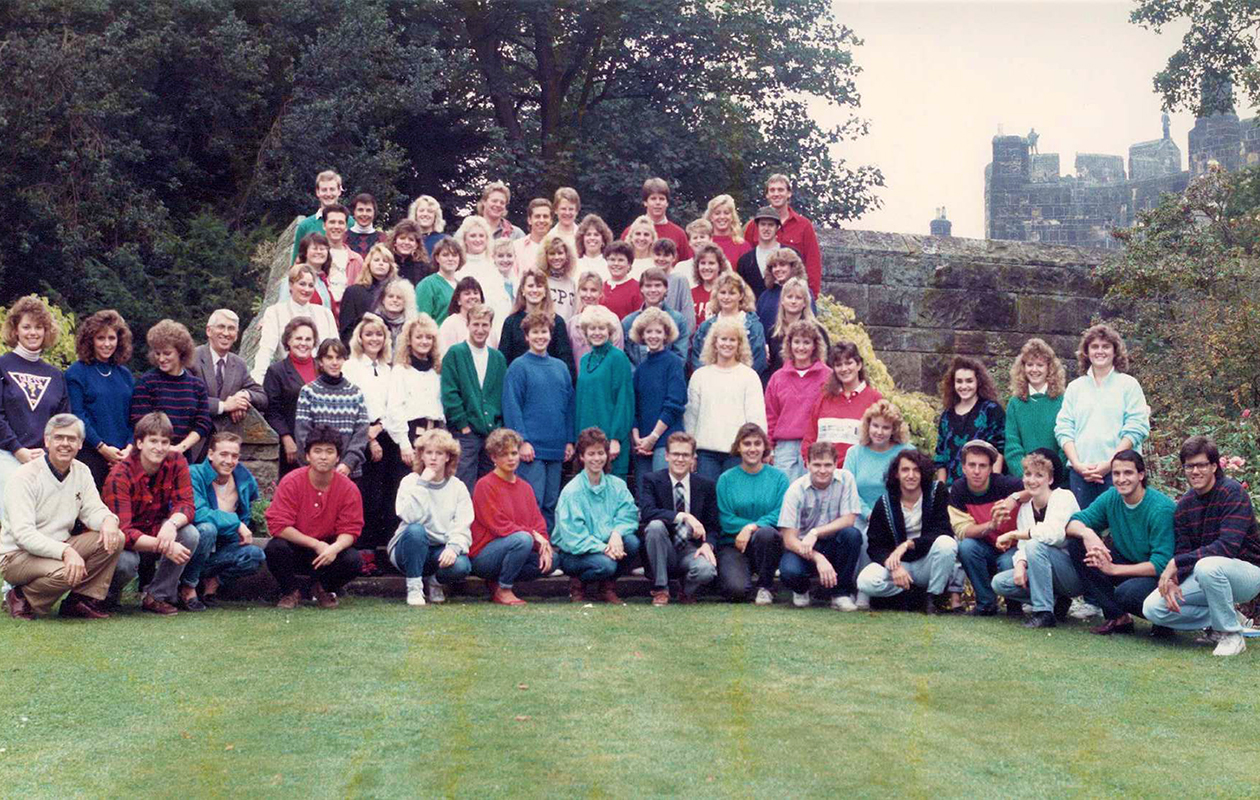 Group photo fall 1987